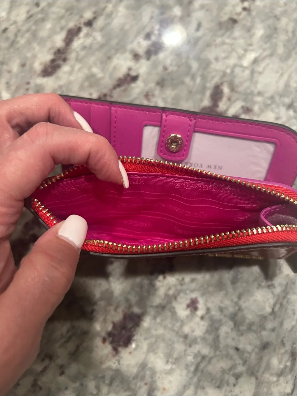 kate spade Red Glitter Wallet w/Stop Sign Pull - Picture 5 of 5